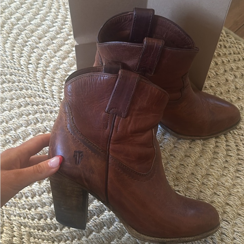 Frye women’s brown heeled booties